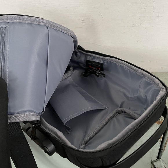 WEIXIER Men's Crossbody Bag Shoulder Sling Anti-theft Lock USB Oxford Bag EUC - Picture 3 of 9